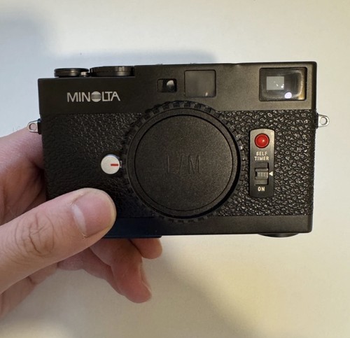 Minolta cle body - minolta,